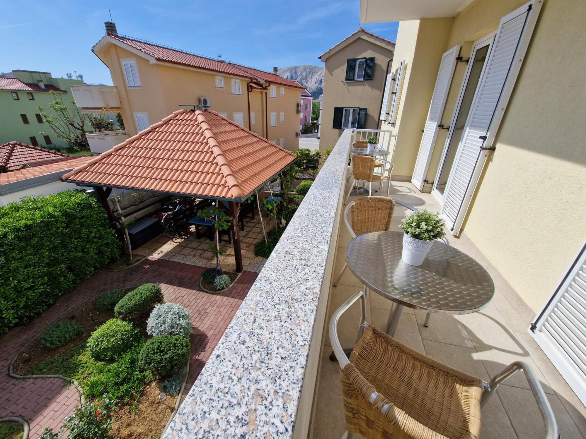 Apartments Josipa Baska  Exterior photo